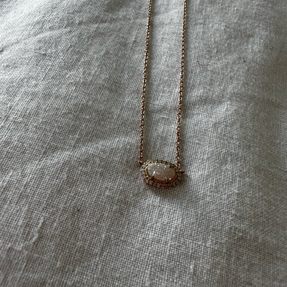 Kendra Scott Necklace